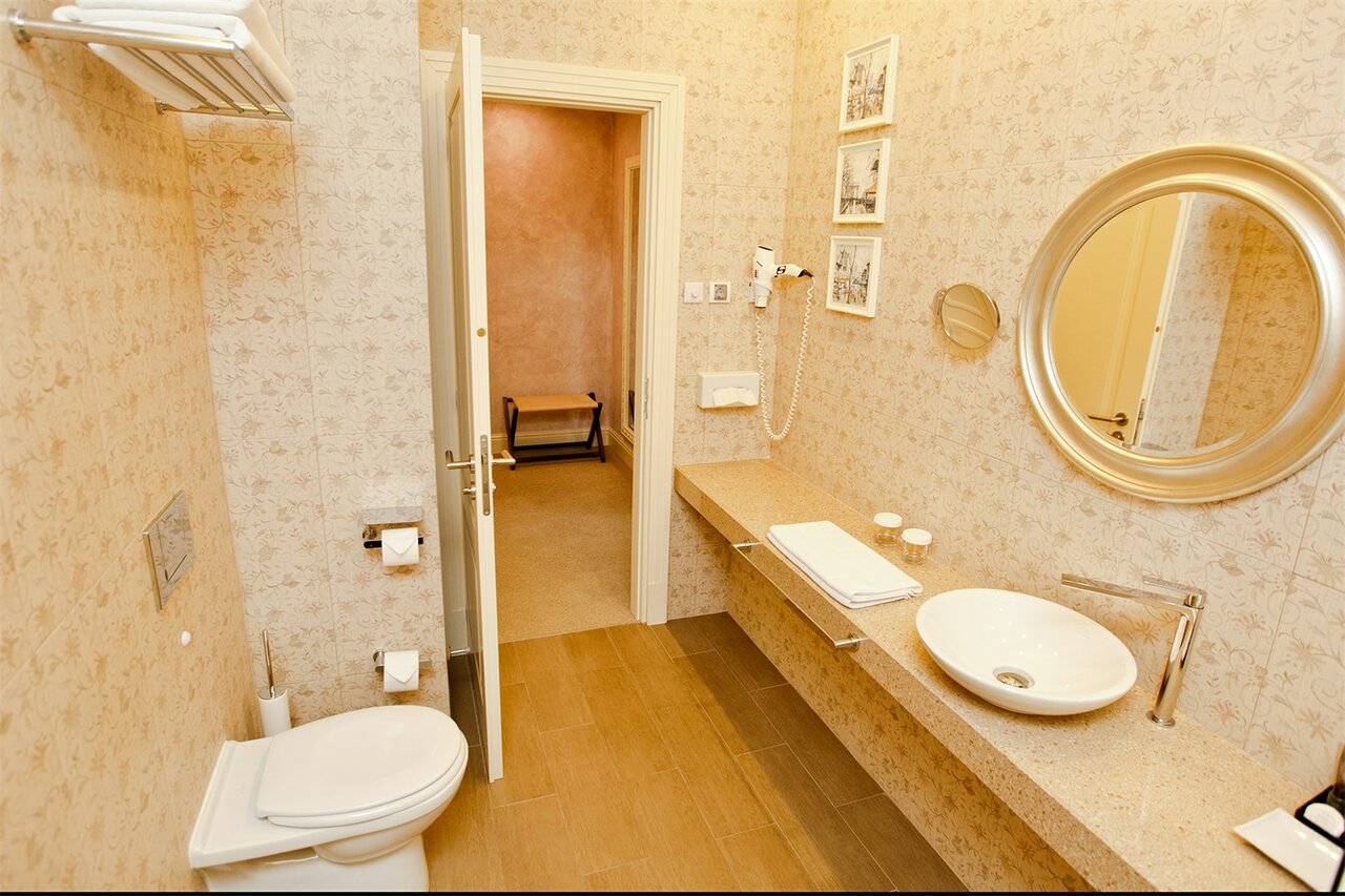 Гостиница Best Western Plus СПАССКАЯ Тюмень