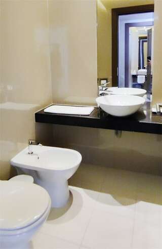 Гостиница Best Western Plus СПАССКАЯ Тюмень Люкс-10