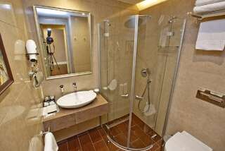 Гостиница Best Western Plus СПАССКАЯ Тюмень Президентский-4