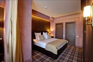 Гостиница Best Western Plus СПАССКАЯ Тюмень Номер люкс-1