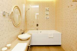 Гостиница Best Western Plus СПАССКАЯ Тюмень Комфорт-5